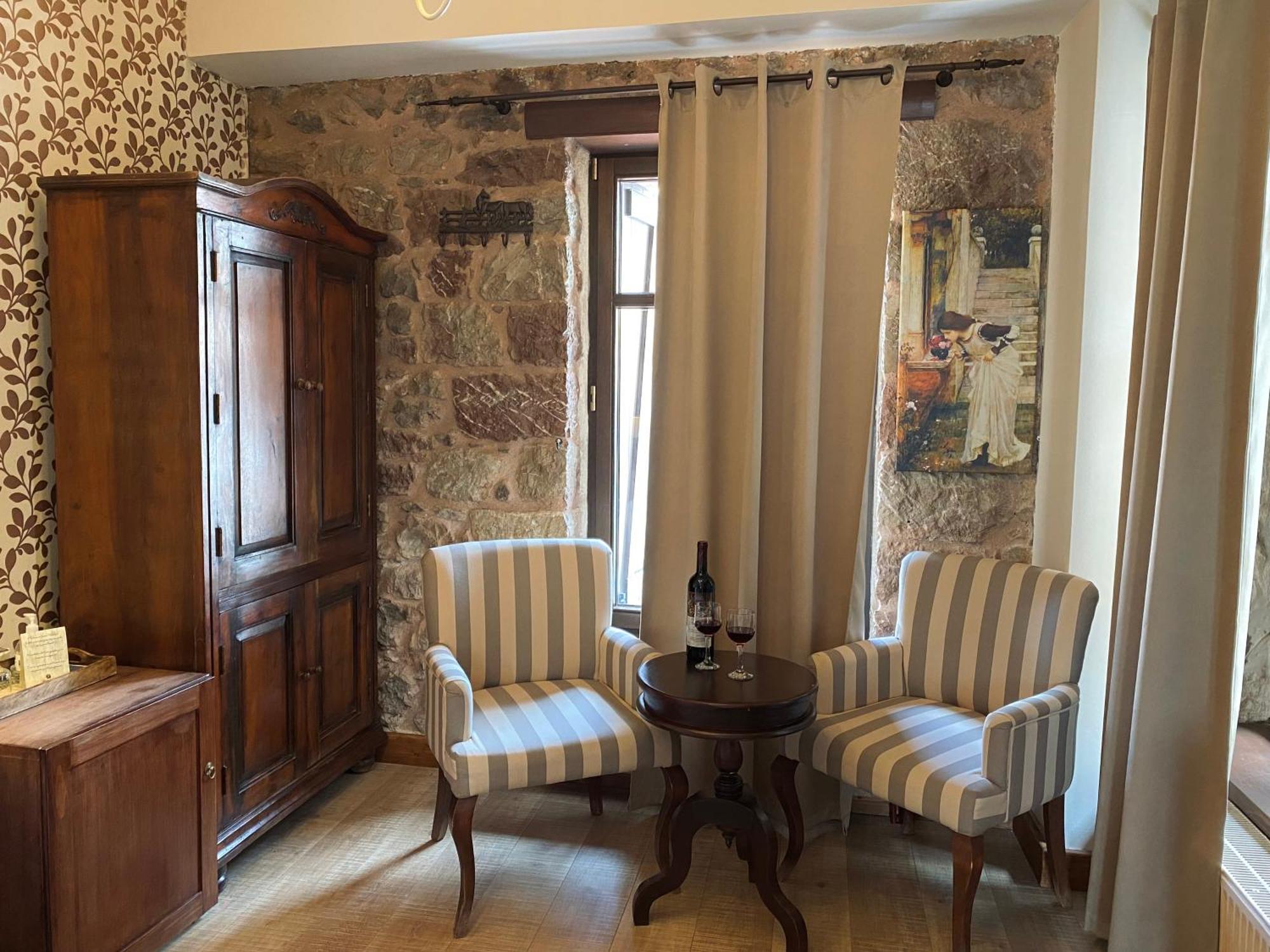 Alexandros Guesthouse Aráhova Kültér fotó