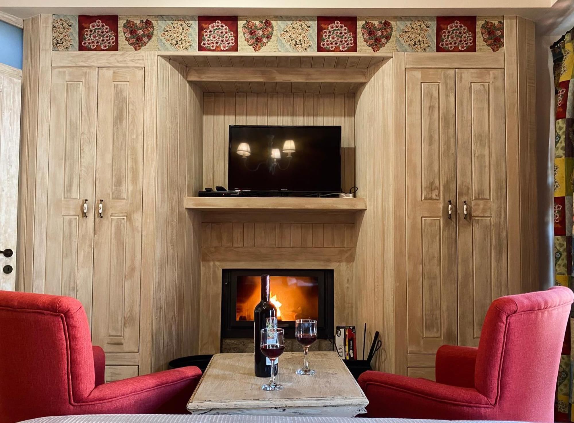 Alexandros Guesthouse Aráhova Kültér fotó